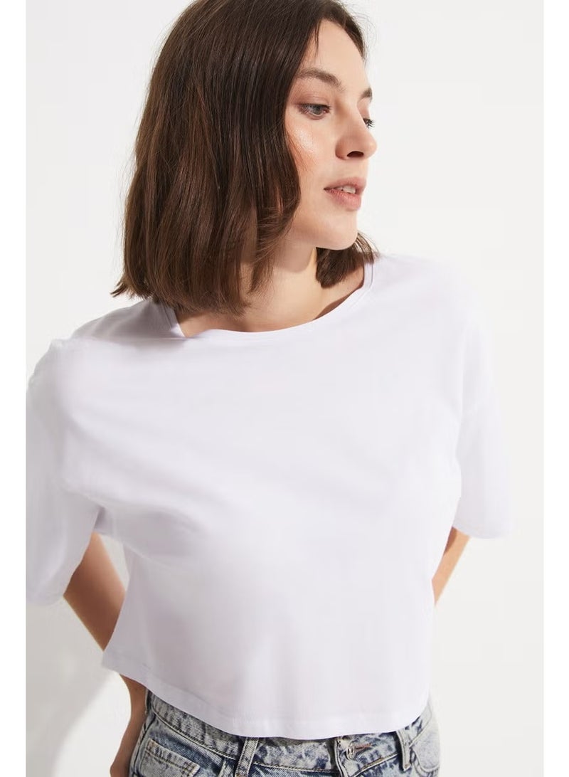 JUNE 100% Cotton Loose Crop T-Shirt - Image 1